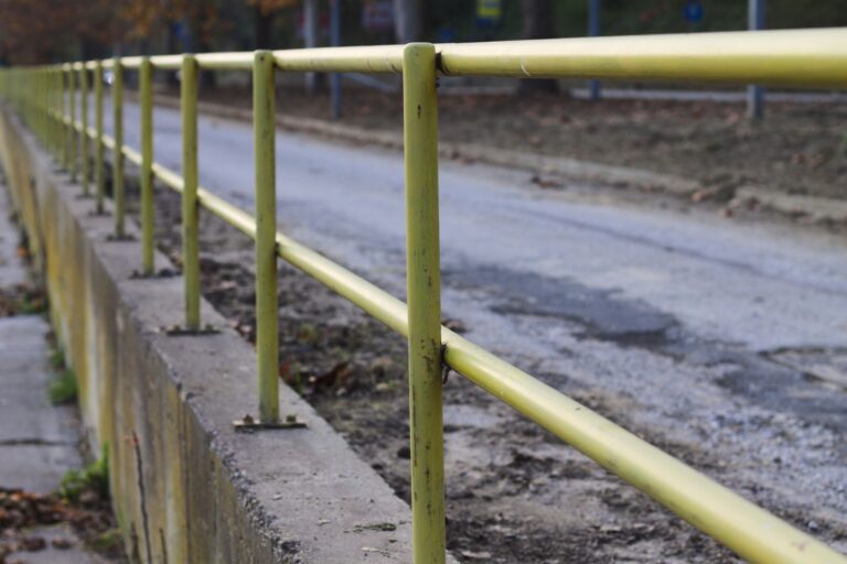 2-rail Pipe Fence