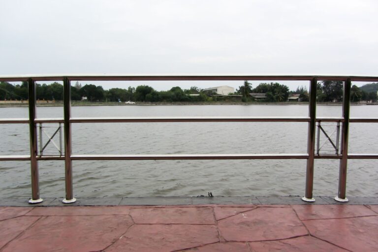 3-rail Pipe Fence