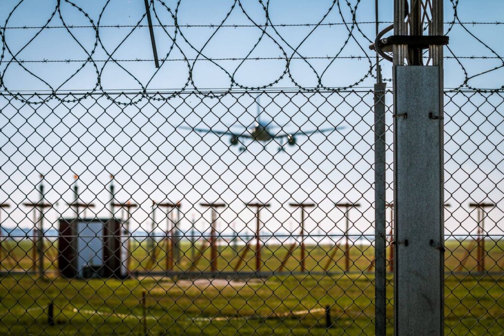 Commercial Fencing Image