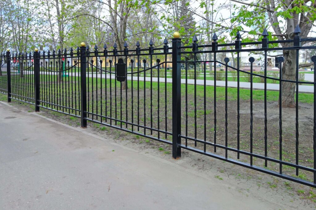 Metal Fencing Image